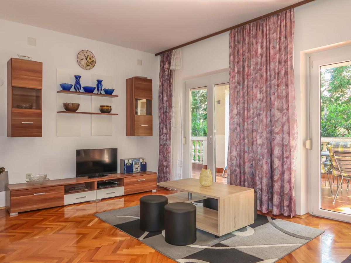 יאדראנובו Apartment Mila - Jad131 By Interhome מראה חיצוני תמונה